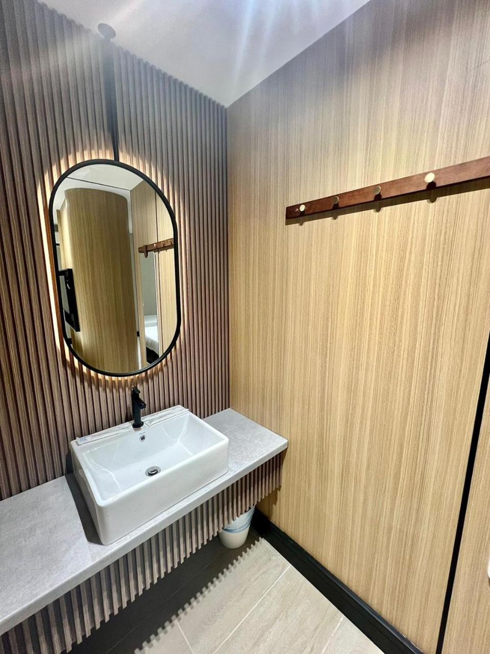 Urban Inn, Serai Wangi Padang Serai Exterior foto